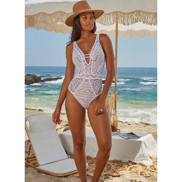 BECCA® by Rebecca Virtue Color Play Crochet Plunge One Piece Swimsuit, Small - Picture 4 of 10